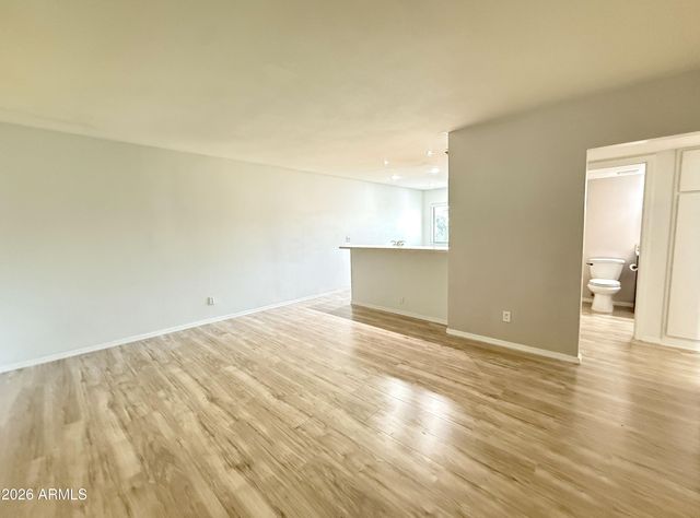 749 E Montebello Avenue 233, Phoenix, AZ 85014