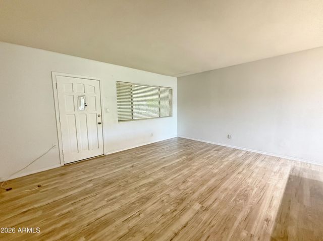 749 E Montebello Avenue 233, Phoenix, AZ 85014