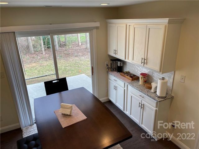 7315 Heronwood Lane, Charlotte, NC 28227