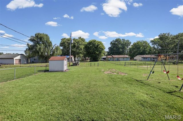 2005 Louise Avenue, Cahokia, IL 62206