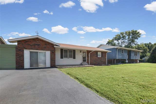 2005 Louise Avenue, Cahokia, IL 62206
