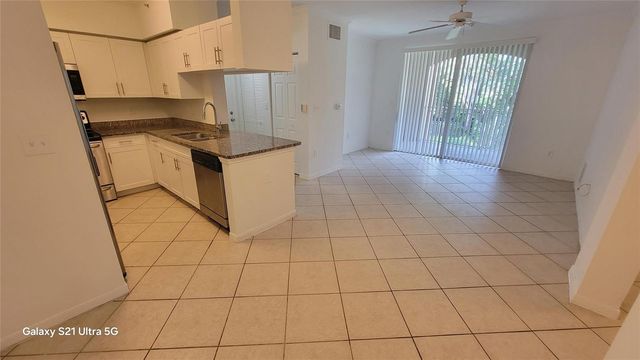 6533 Emerald Dunes Drive 205, West Palm Beach, FL 33411