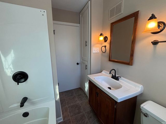 3517 Kirkwood Drive, Fort Wayne, IN 46805