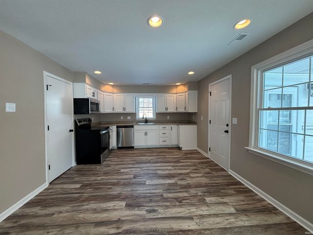 3517 Kirkwood Drive, Fort Wayne, IN 46805