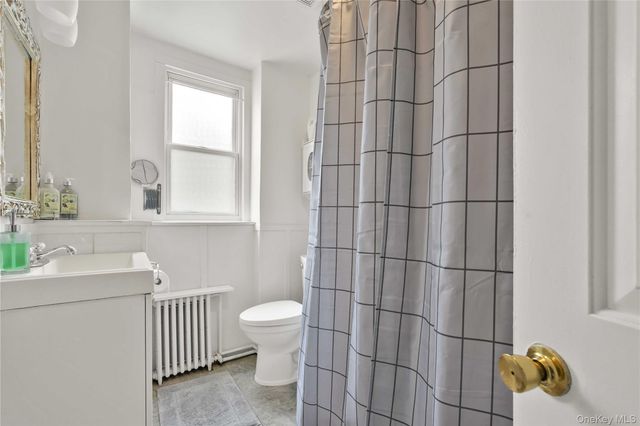 152 Miller Avenue, Brooklyn, NY 11207