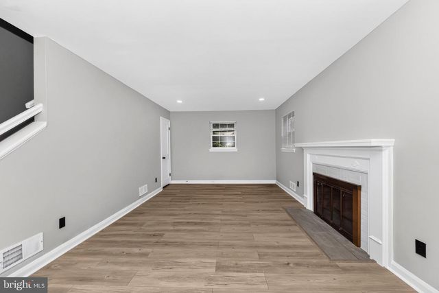 2416 LAKE AVE, Landover, MD 20785