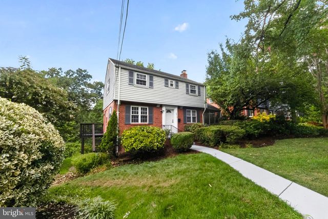 2416 LAKE AVE, Landover, MD 20785