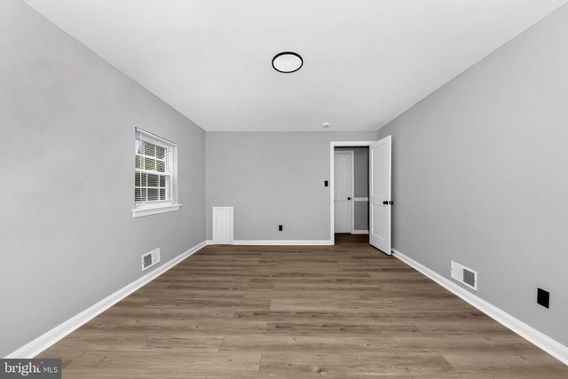 2416 LAKE AVE, Landover, MD 20785