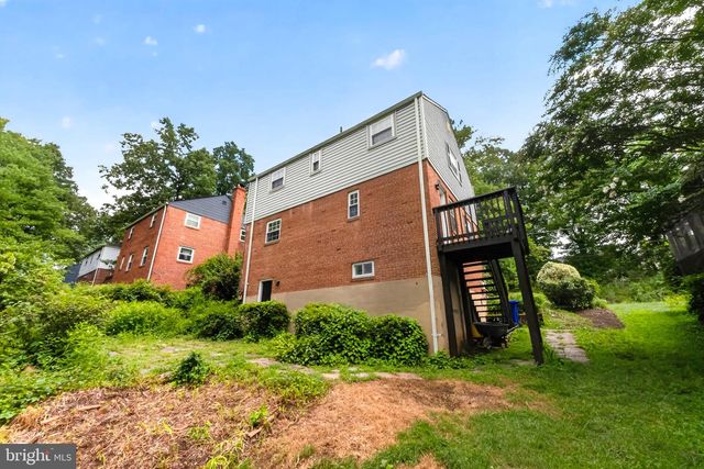 2416 LAKE AVE, Landover, MD 20785