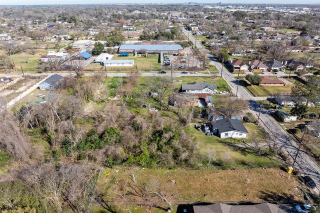 6525 De Priest Street, Houston, TX 77091