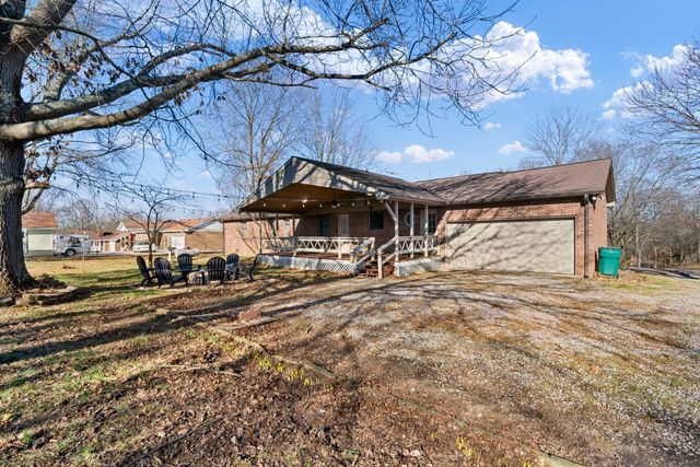 6483 Dogwood Dr, Greenbrier, TN 37073