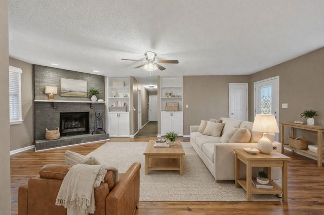 6483 Dogwood Dr, Greenbrier, TN 37073