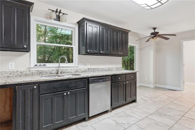 2753 Allyn Way NW, Kennesaw, GA 30152