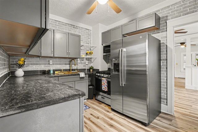 243 Howland Street, Battle Creek, MI 49037