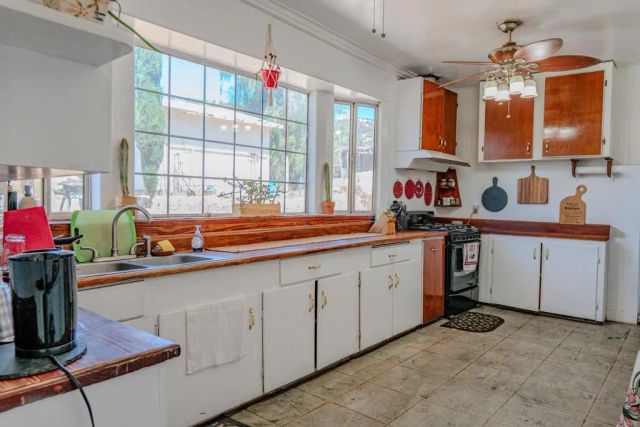 45500 Lewis Valley Road, Hemet, CA 92544