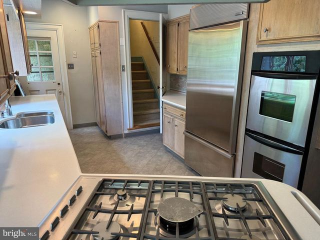 1217 MEDFORD RD, Wynnewood, PA 19096