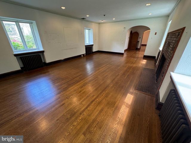 1217 MEDFORD RD, Wynnewood, PA 19096