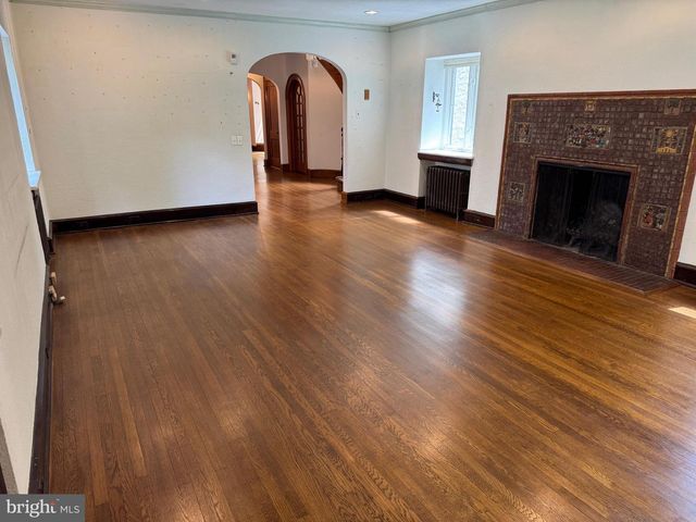 1217 MEDFORD RD, Wynnewood, PA 19096