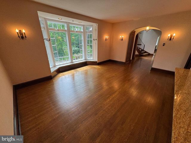 1217 MEDFORD RD, Wynnewood, PA 19096