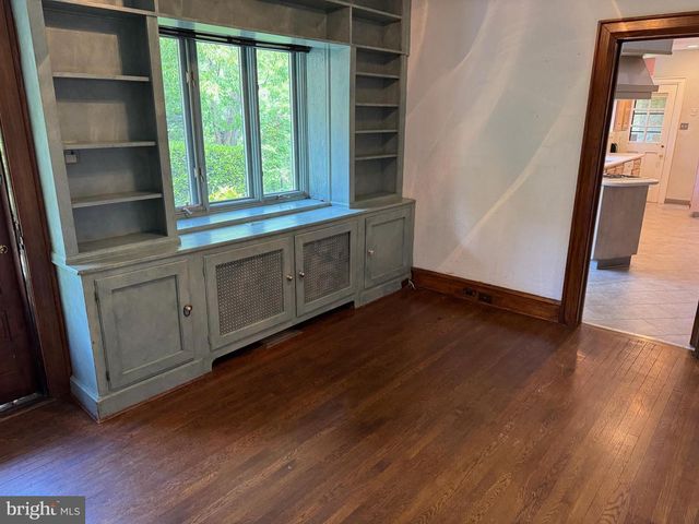 1217 MEDFORD RD, Wynnewood, PA 19096