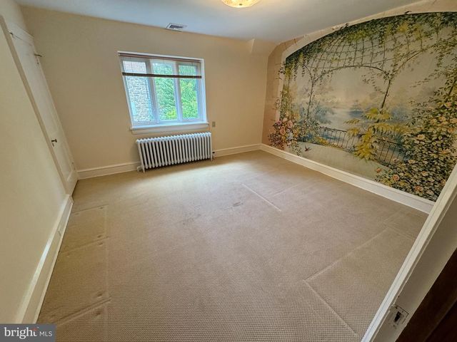 1217 MEDFORD RD, Wynnewood, PA 19096
