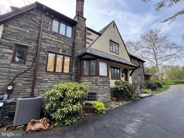 1217 MEDFORD RD, Wynnewood, PA 19096