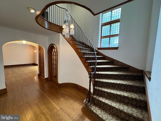 1217 MEDFORD RD, Wynnewood, PA 19096