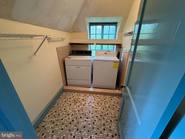 1217 MEDFORD RD, Wynnewood, PA 19096