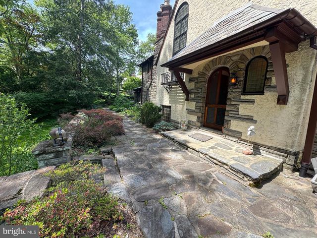 1217 MEDFORD RD, Wynnewood, PA 19096