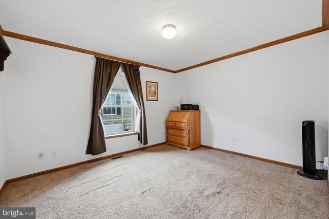 47 MAKENNA AVE, New Holland, PA 17557