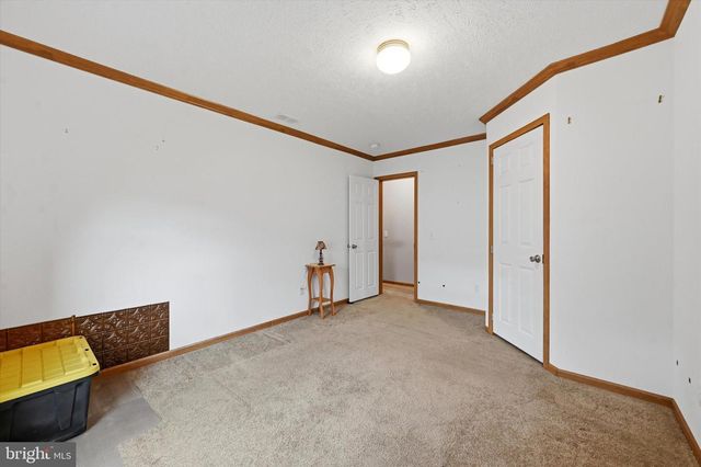 47 MAKENNA AVE, New Holland, PA 17557