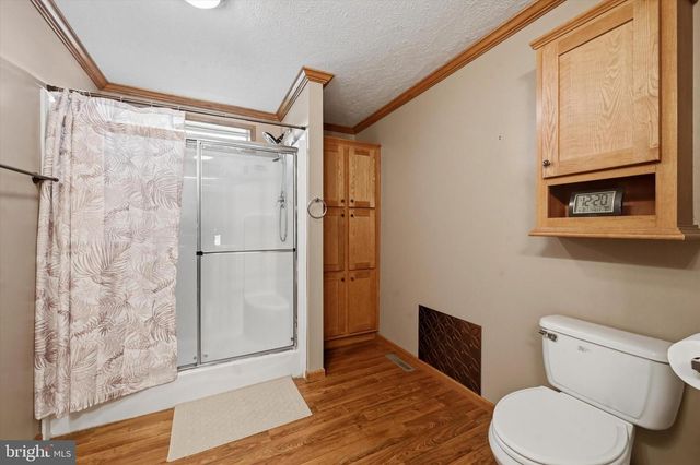 47 MAKENNA AVE, New Holland, PA 17557