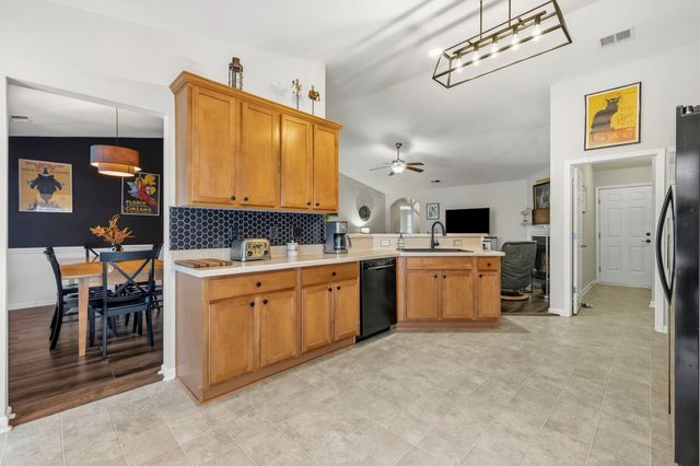 120 Devonbrook Pl., Longs, SC 29568