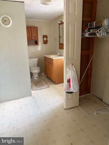 21653 LEITER ST, Hagerstown, MD 21742