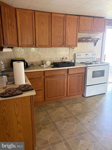 21653 LEITER ST, Hagerstown, MD 21742