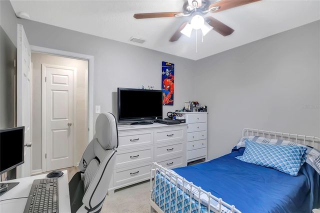 6410 N 44TH STREET, Tampa, FL 33610