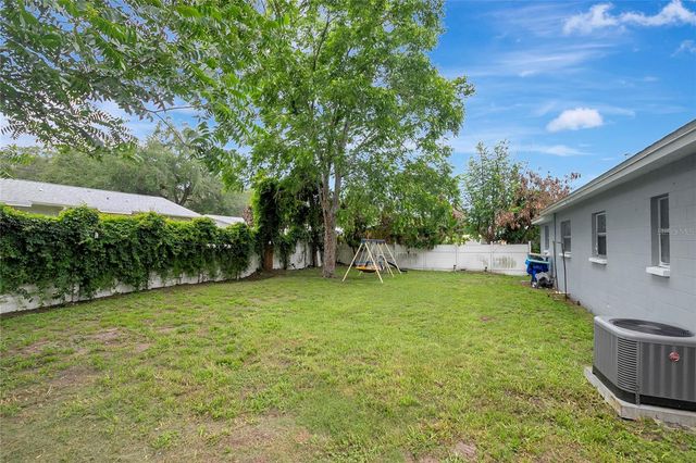 6410 N 44TH STREET, Tampa, FL 33610