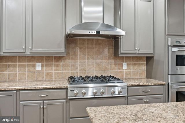 1344 BROWNSVILLE RD, Coatesville, PA 19320