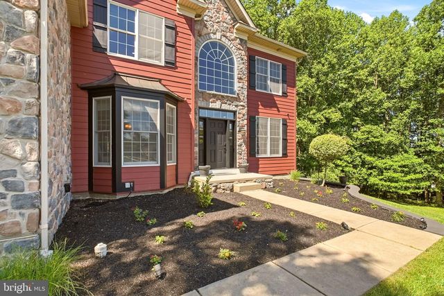 1344 BROWNSVILLE RD, Coatesville, PA 19320