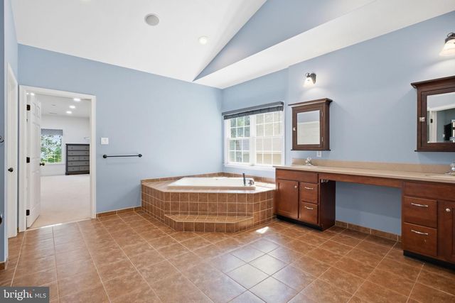 1344 BROWNSVILLE RD, Coatesville, PA 19320