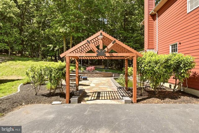1344 BROWNSVILLE RD, Coatesville, PA 19320