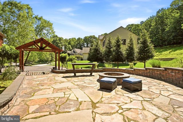 1344 BROWNSVILLE RD, Coatesville, PA 19320