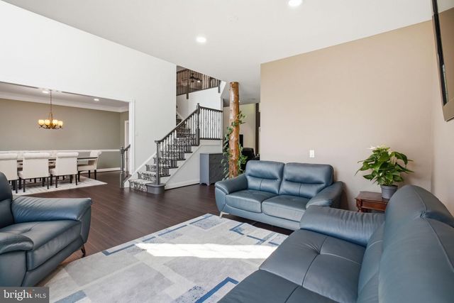 1344 BROWNSVILLE RD, Coatesville, PA 19320