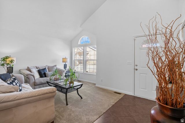 558 EASTPOINTE CIR, North Salt Lake, UT 84054