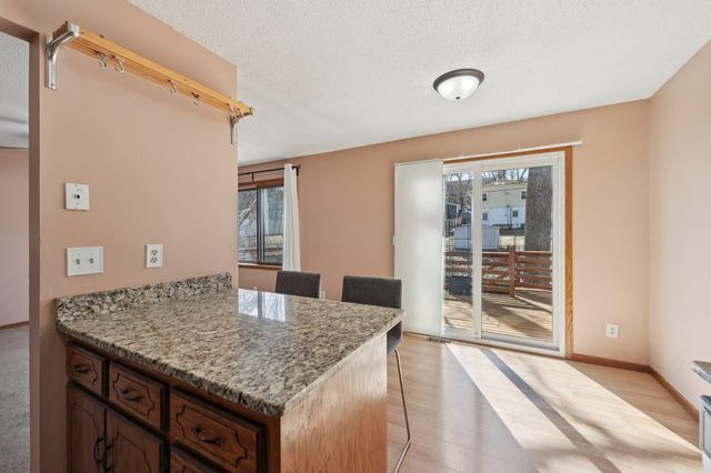 302 Sidney Street E, Saint Paul, MN 55107