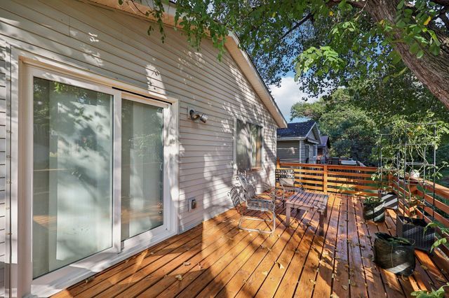 302 Sidney Street E, Saint Paul, MN 55107