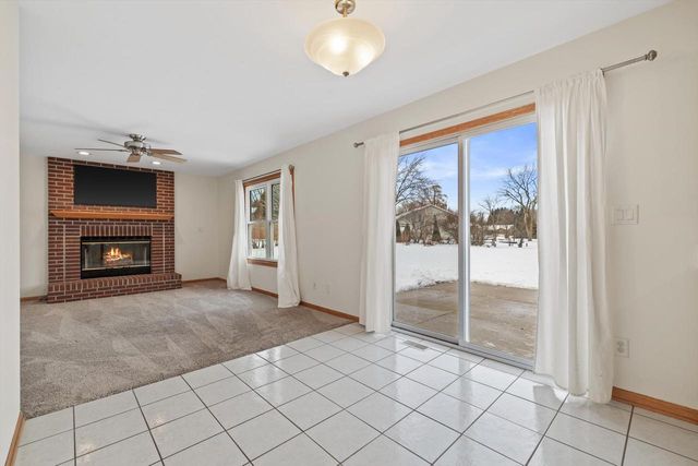 3310 108th PLACE, Pleasant Prairie, WI 53158