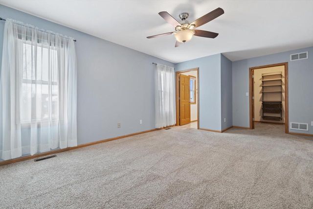 3310 108th PLACE, Pleasant Prairie, WI 53158