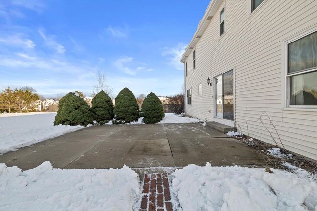 3310 108th PLACE, Pleasant Prairie, WI 53158