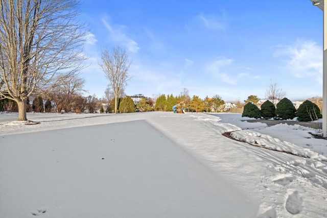 3310 108th PLACE, Pleasant Prairie, WI 53158